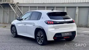 Peugeot E-208 GT de 2021