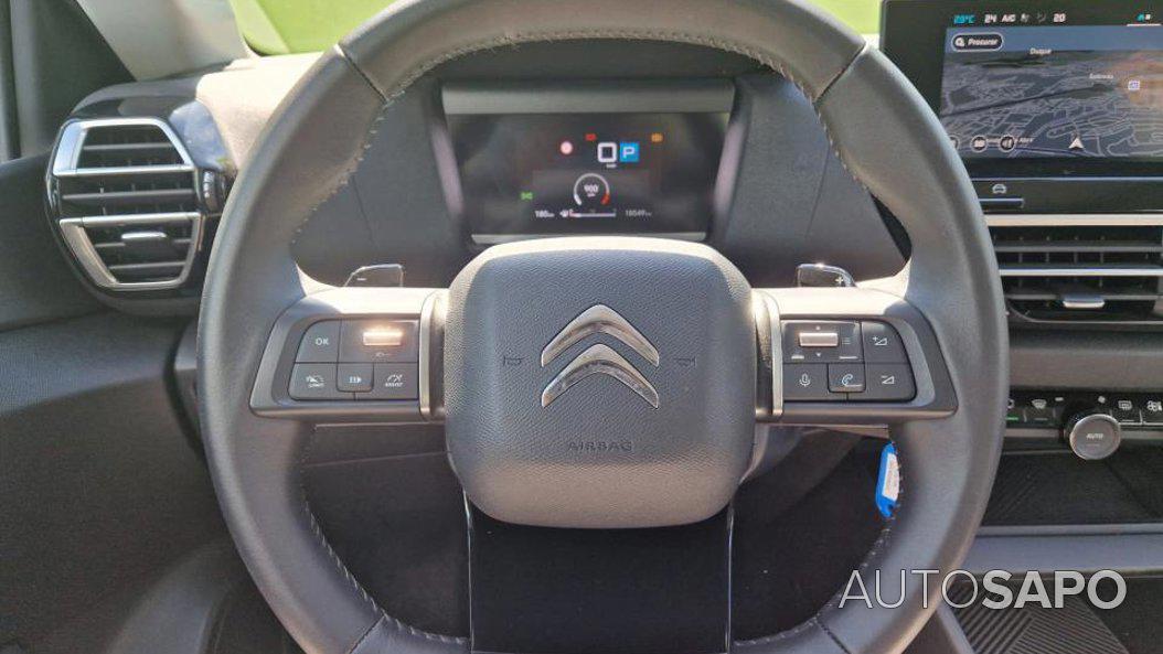 Citroen C4 1.2 PureTech Shine EAT8 de 2024