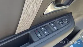 Citroen C4 1.2 PureTech Shine EAT8 de 2024