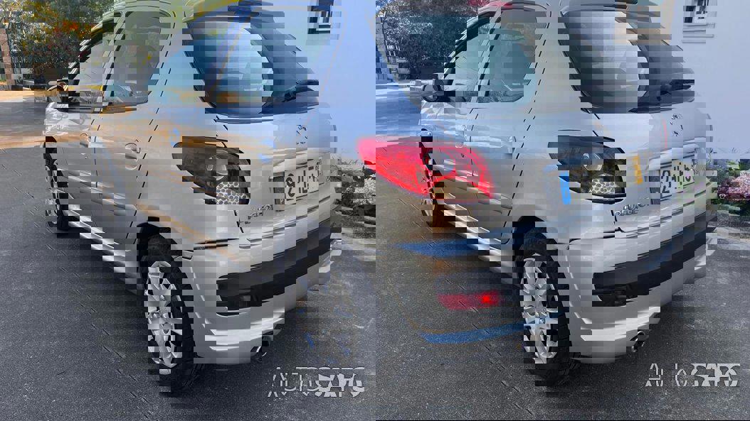 Peugeot 206+ + 1.1 Urban de 2009