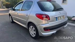 Peugeot 206+ + 1.1 Urban de 2009