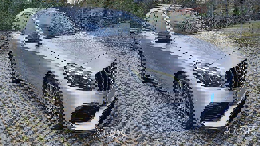 Mercedes-Benz Classe A 180 CDi BlueEfficiency AMG Line de 2016