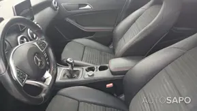 Mercedes-Benz Classe A 180 CDi BlueEfficiency AMG Line de 2016