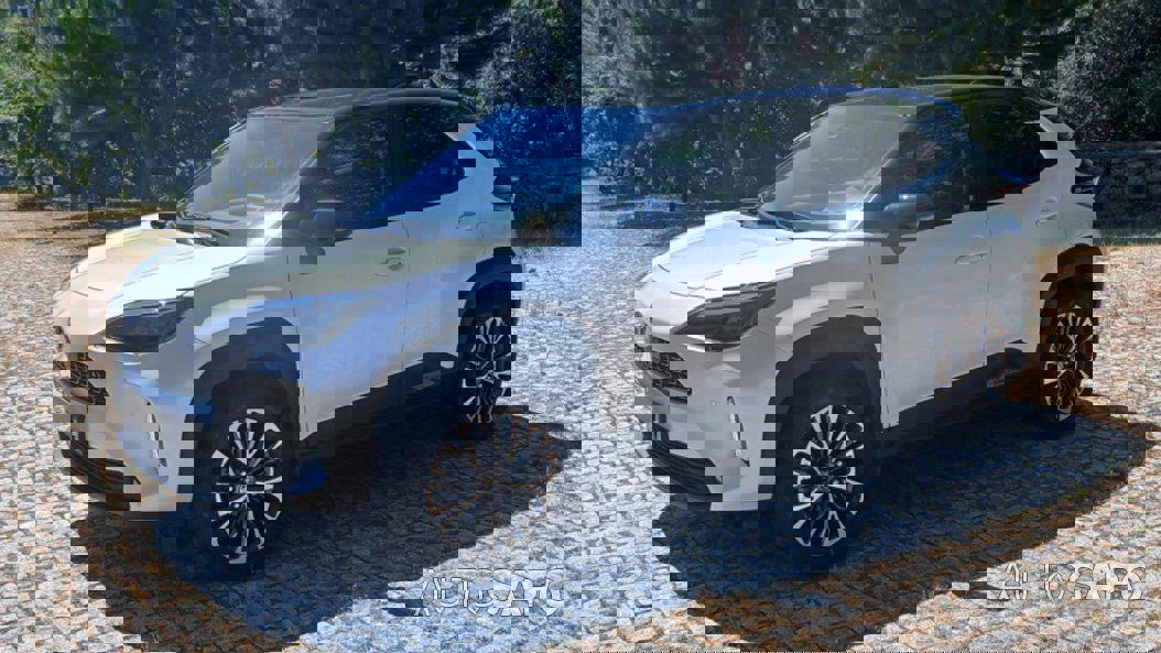 Toyota Yaris 1.5 HSD Sport+Pack Luxury de 2021