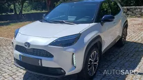 Toyota Yaris 1.5 HSD Sport+Pack Luxury de 2021