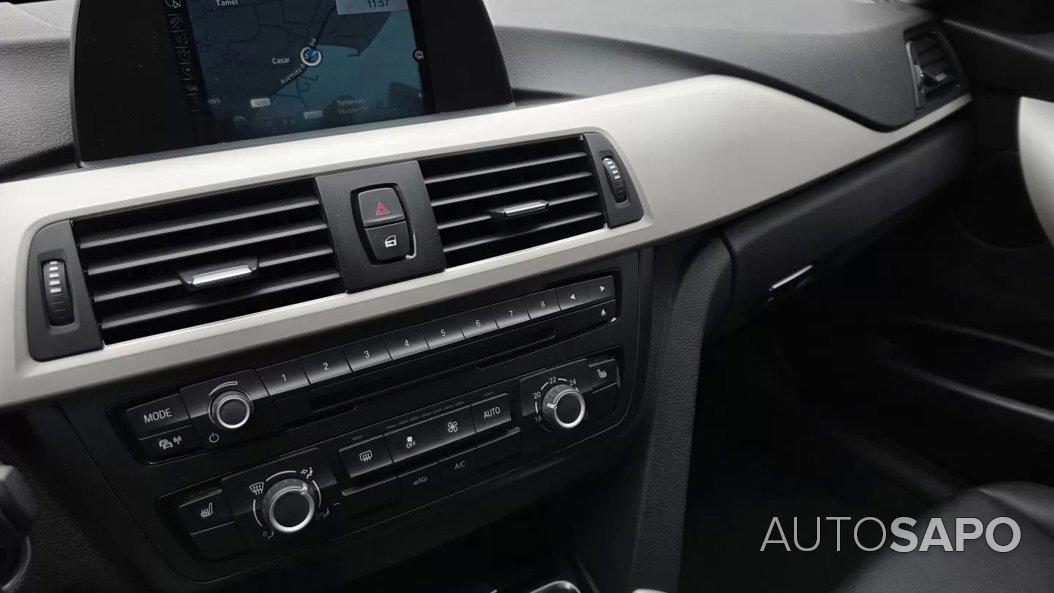 BMW Série 3 318 d Touring Auto de 2015
