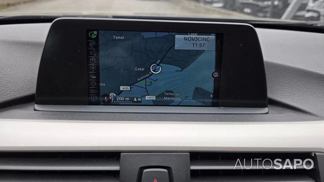 BMW Série 3 318 d Touring Auto de 2015