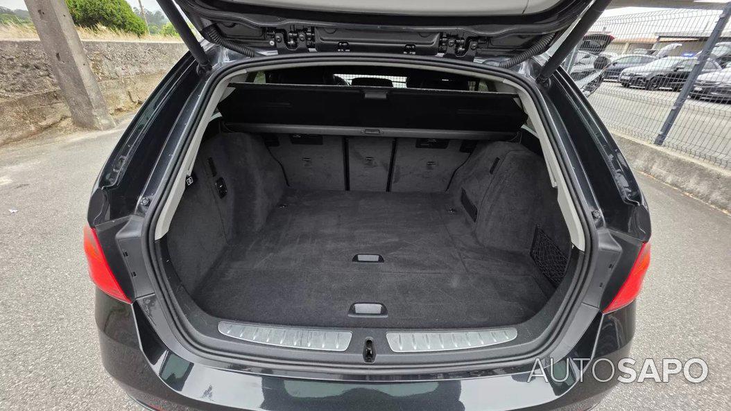 BMW Série 3 318 d Touring Auto de 2015