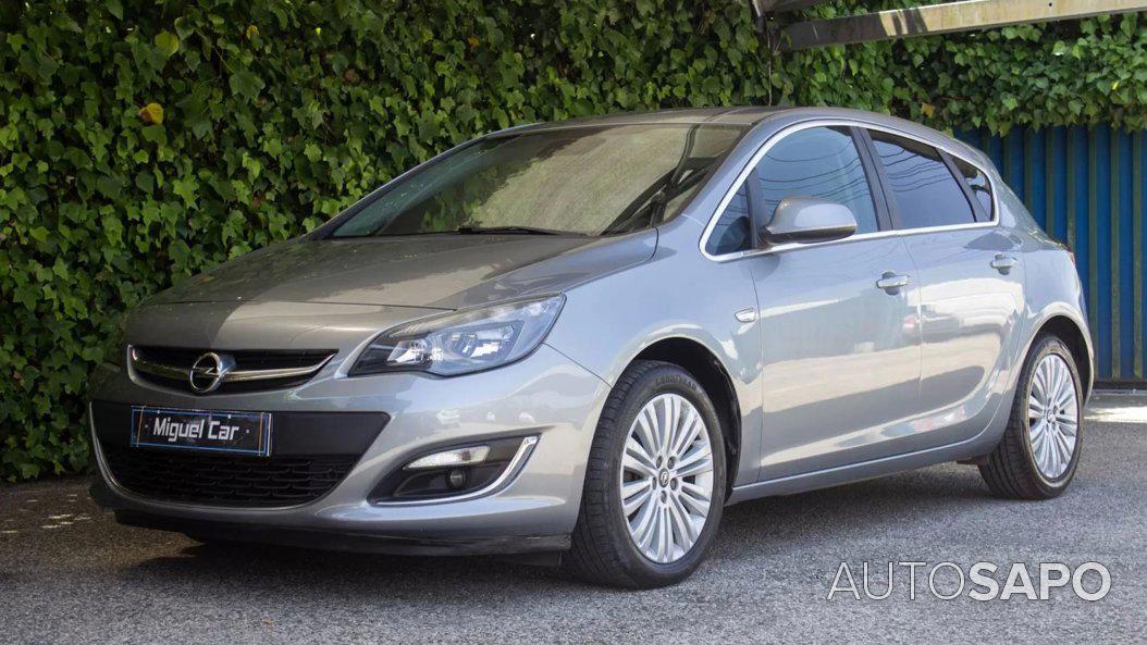 Opel Astra 1.4 Executive S/S de 2013