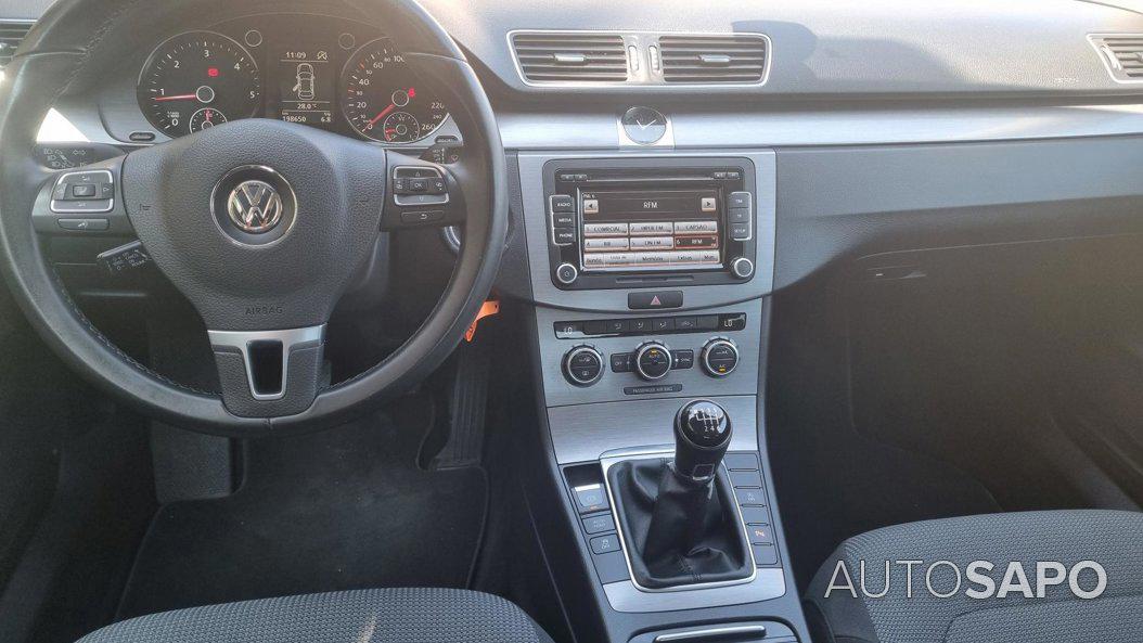 Volkswagen Passat V. 1.6 TDi Confortline BlueMotion de 2013