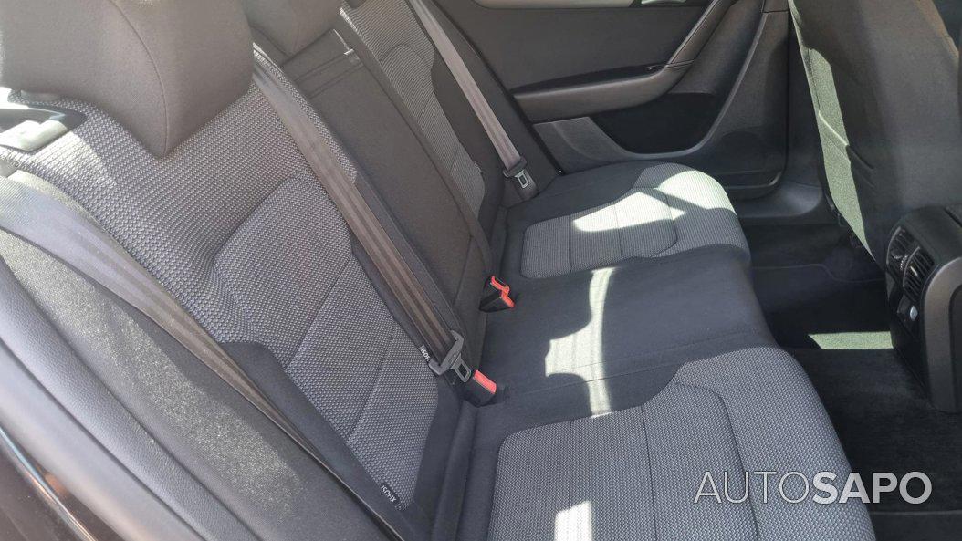 Volkswagen Passat V. 1.6 TDi Confortline BlueMotion de 2013