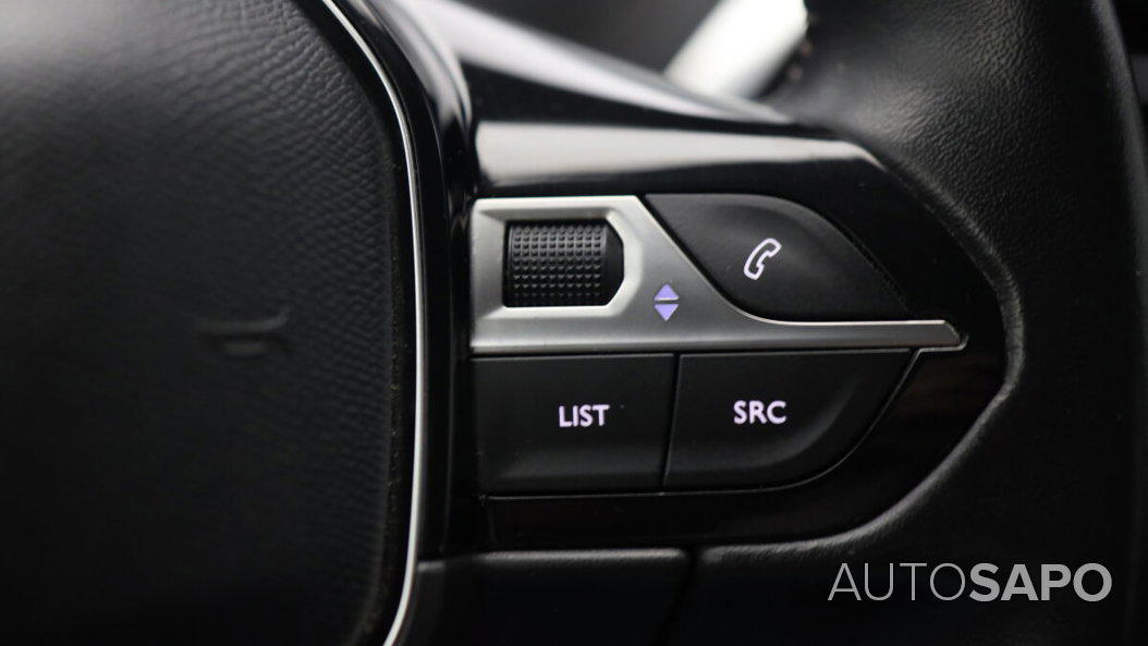 Peugeot 3008 1.2 PureTech Active Pack de 2021