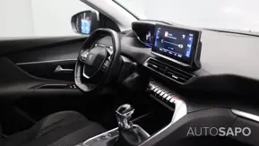 Peugeot 3008 1.2 PureTech Active Pack de 2021