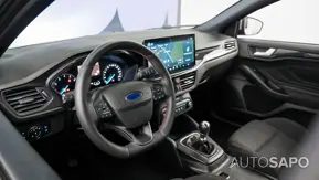 Ford Focus 1.0 EcoBoost MHEV ST-Line de 2023