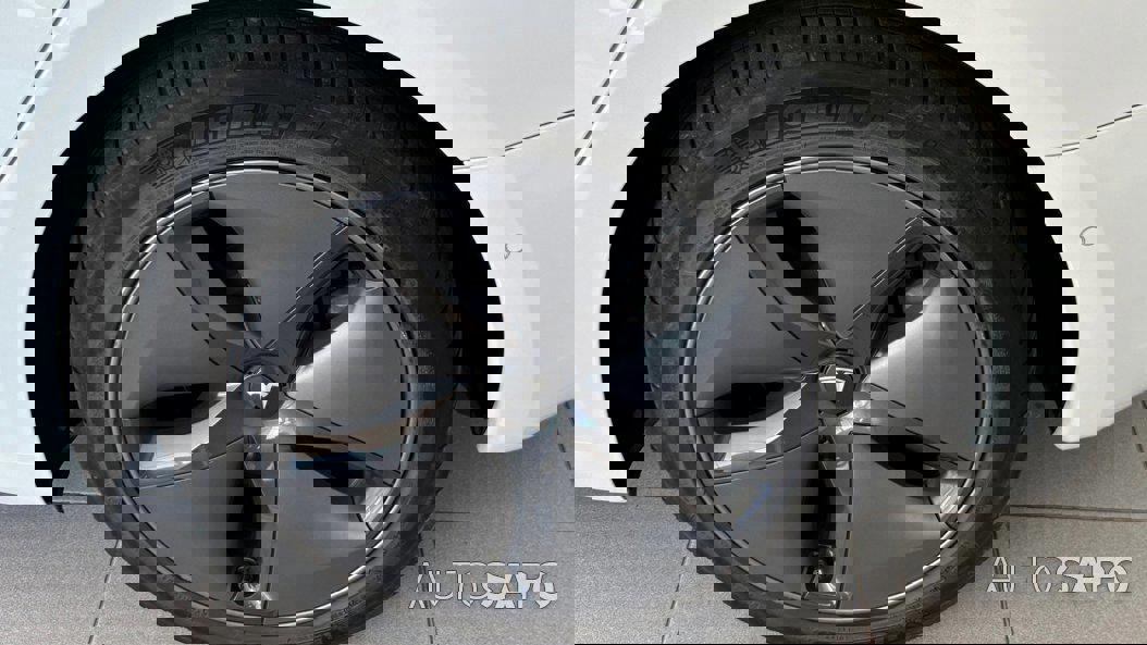 Tesla Model 3 Long-Range Dual Motor AWD de 2020
