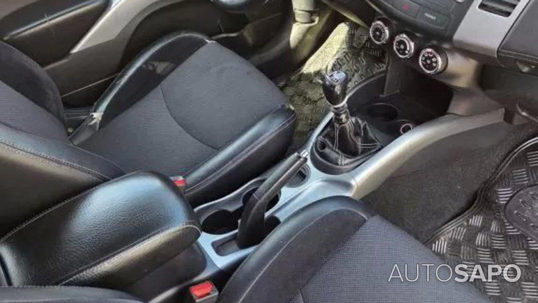 Mitsubishi Outlander 2.2 DI-D Instyle de 2011