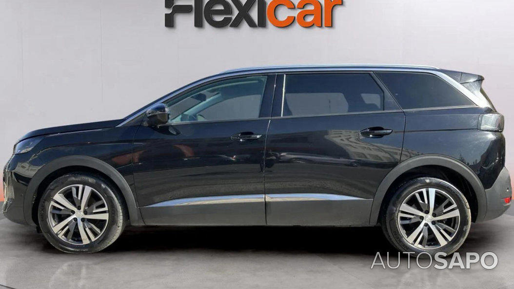 Peugeot 5008 de 2021