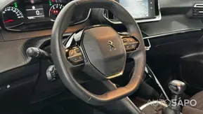 Peugeot 2008 1.2 PureTech Active de 2023