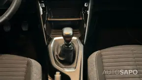 Peugeot 2008 1.2 PureTech Active de 2023