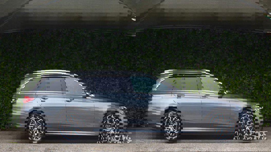 Mercedes-Benz Classe E 220 d AMG Line de 2021