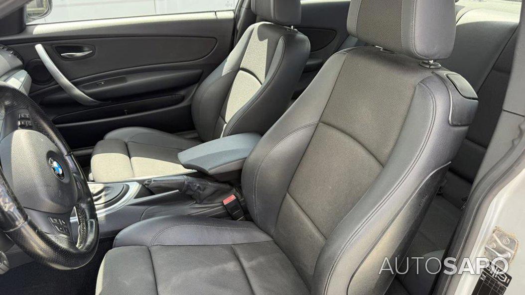BMW Série 1 118 d Pack M Auto de 2011