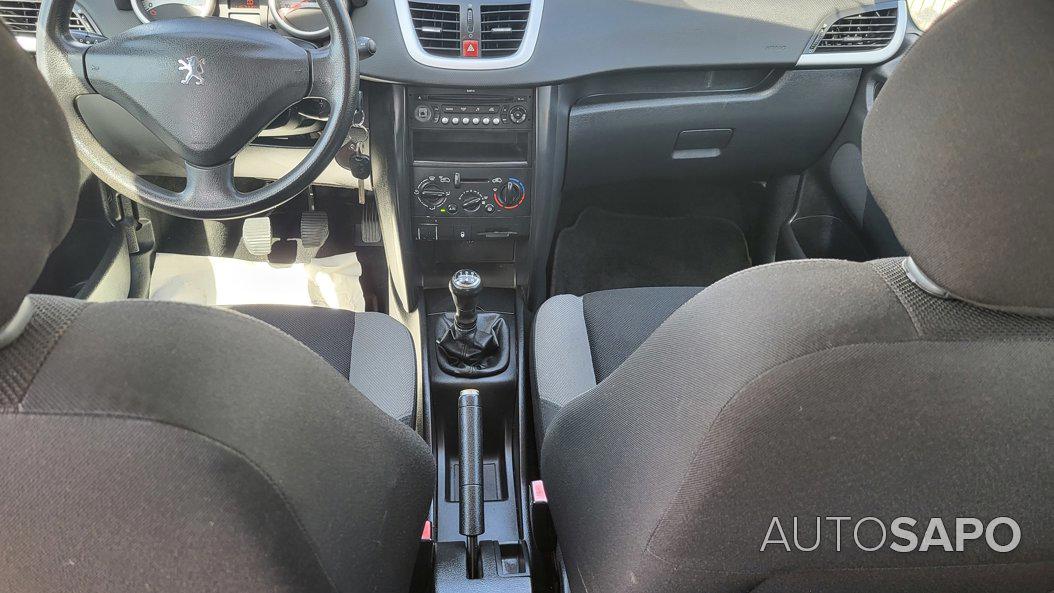 Peugeot 207 1.4 16V Open de 2008