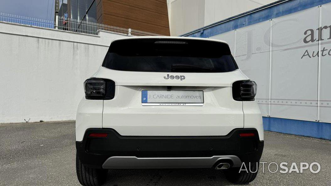 Jeep Avenger 1.2 GSE T3 Altitude de 2024