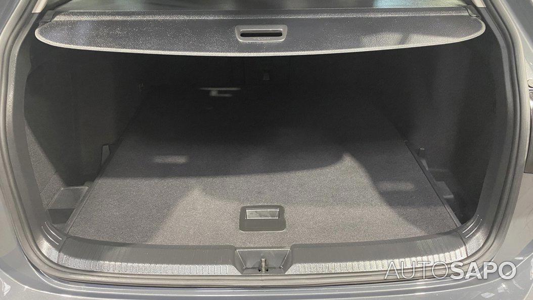 Volkswagen Golf 2.0 TDI Life DSG de 2021
