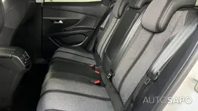 Peugeot 3008 1.2 PureTech Allure de 2020