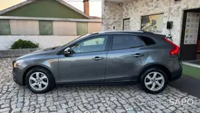 Volvo V40 Cross Country 1.6 D2 Momentum de 2013
