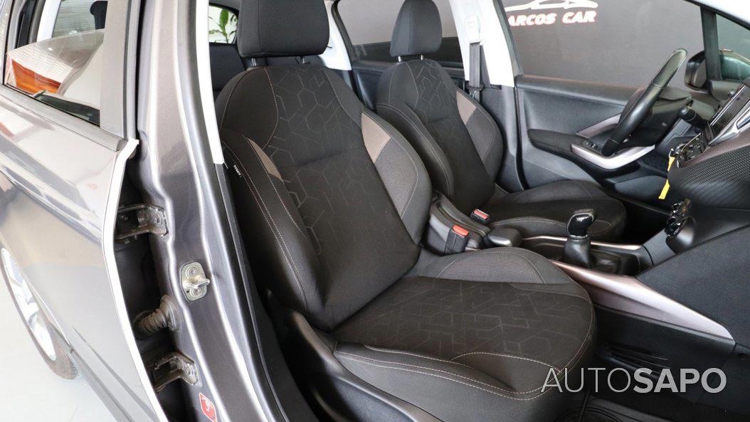 Peugeot 2008 1.6 e-HDi Active de 2014