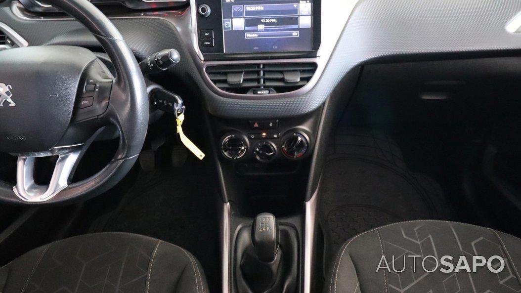 Peugeot 2008 1.6 e-HDi Active de 2014