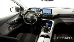 Peugeot 5008 1.2 PureTech Allure de 2018