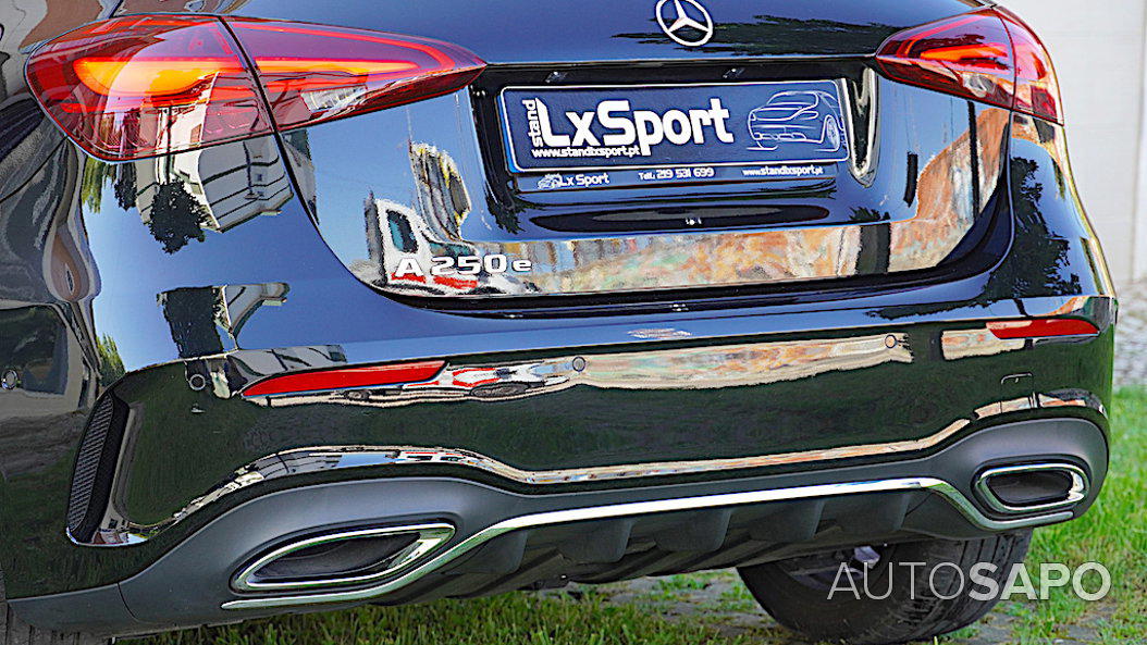 Mercedes-Benz Classe A 250 e AMG Line de 2023