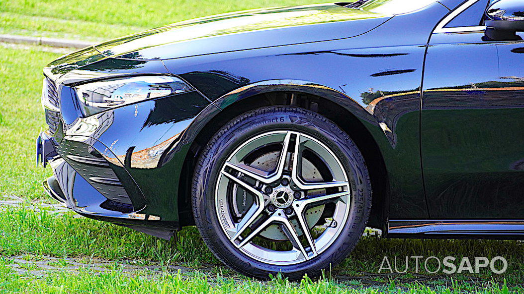 Mercedes-Benz Classe A 250 e AMG Line de 2023