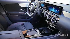 Mercedes-Benz Classe A 250 e AMG Line de 2023