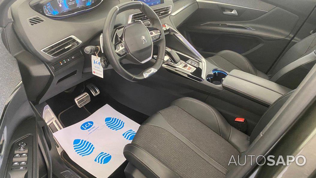 Peugeot 3008 1.6 Hybrid GT Line e-EAT8 de 2020