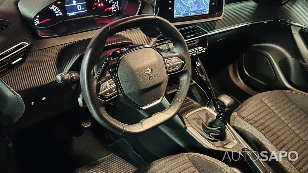 Peugeot 2008 1.2 PureTech Active Pack de 2020