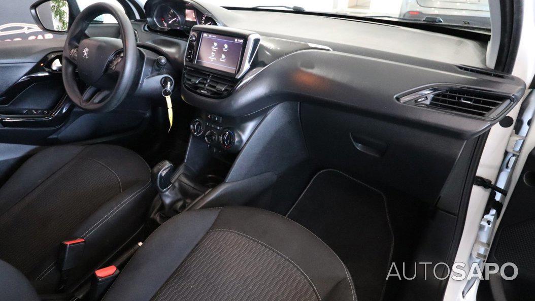 Peugeot 208 de 2017