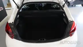 Peugeot 208 de 2017
