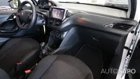 Peugeot 208 de 2017