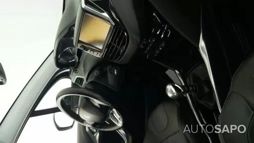 Peugeot 2008 1.6 BlueHDi Allure de 2014