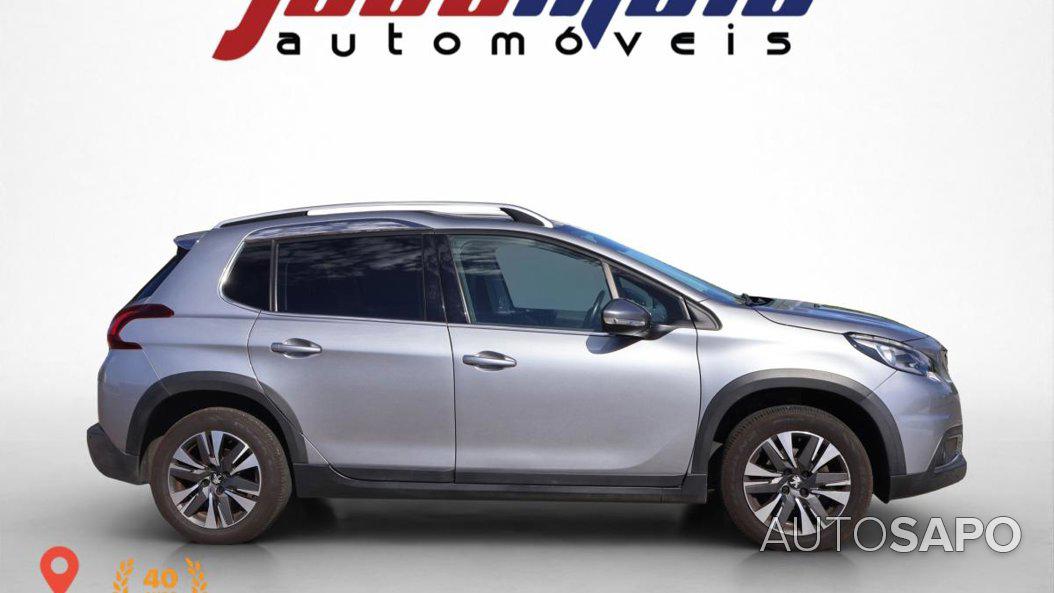 Peugeot 2008 1.2 PureTech Allure de 2016
