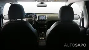 Peugeot 2008 1.2 PureTech Allure de 2016