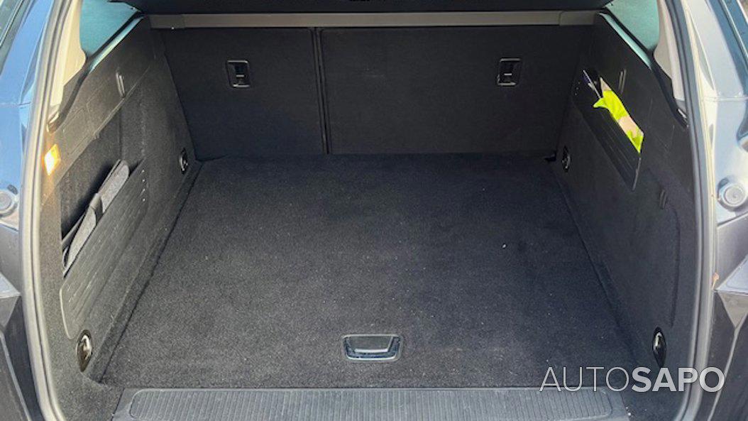 Opel Astra J Sports Tourer de 2015