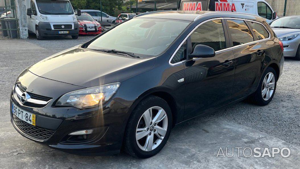 Opel Astra J Sports Tourer de 2015