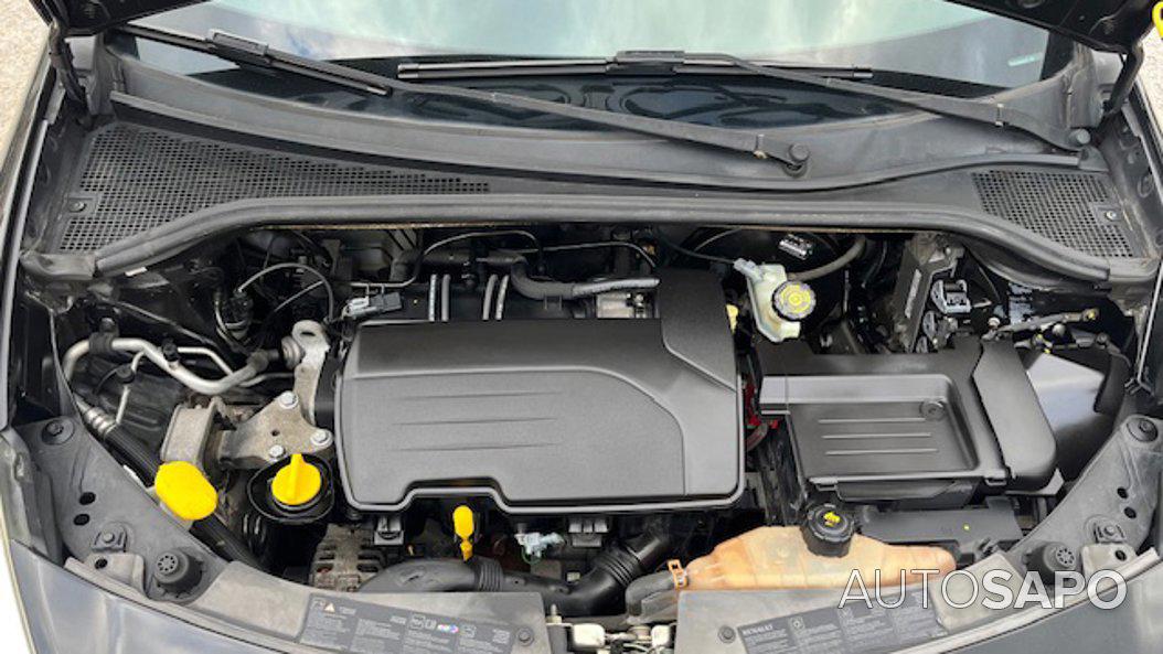 Renault Clio 1.2 16V Confort de 2010