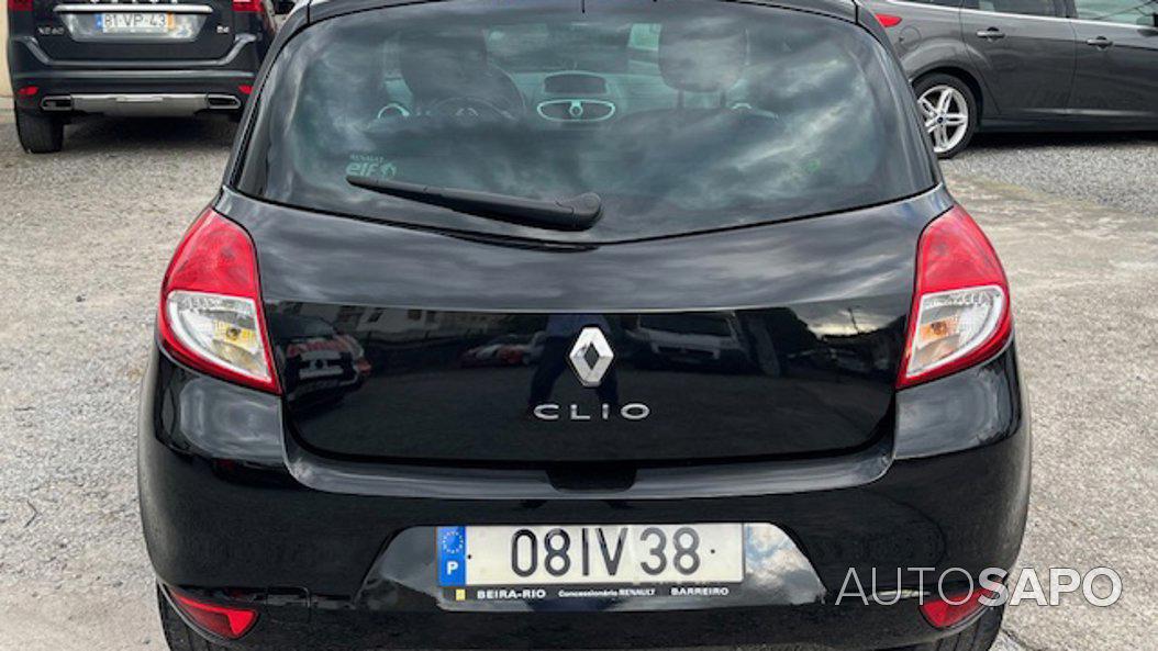 Renault Clio 1.2 16V Confort de 2010