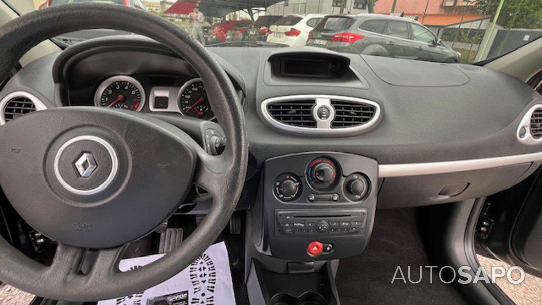 Renault Clio 1.2 16V Confort de 2010