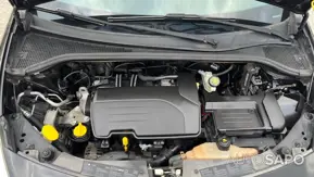 Renault Clio 1.2 16V Confort de 2010